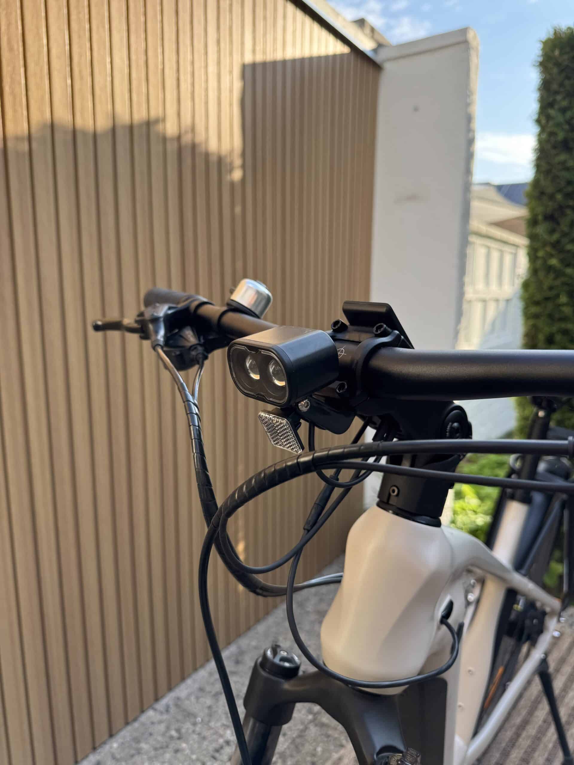 fiido-nomads-frontlicht-am-lenker
