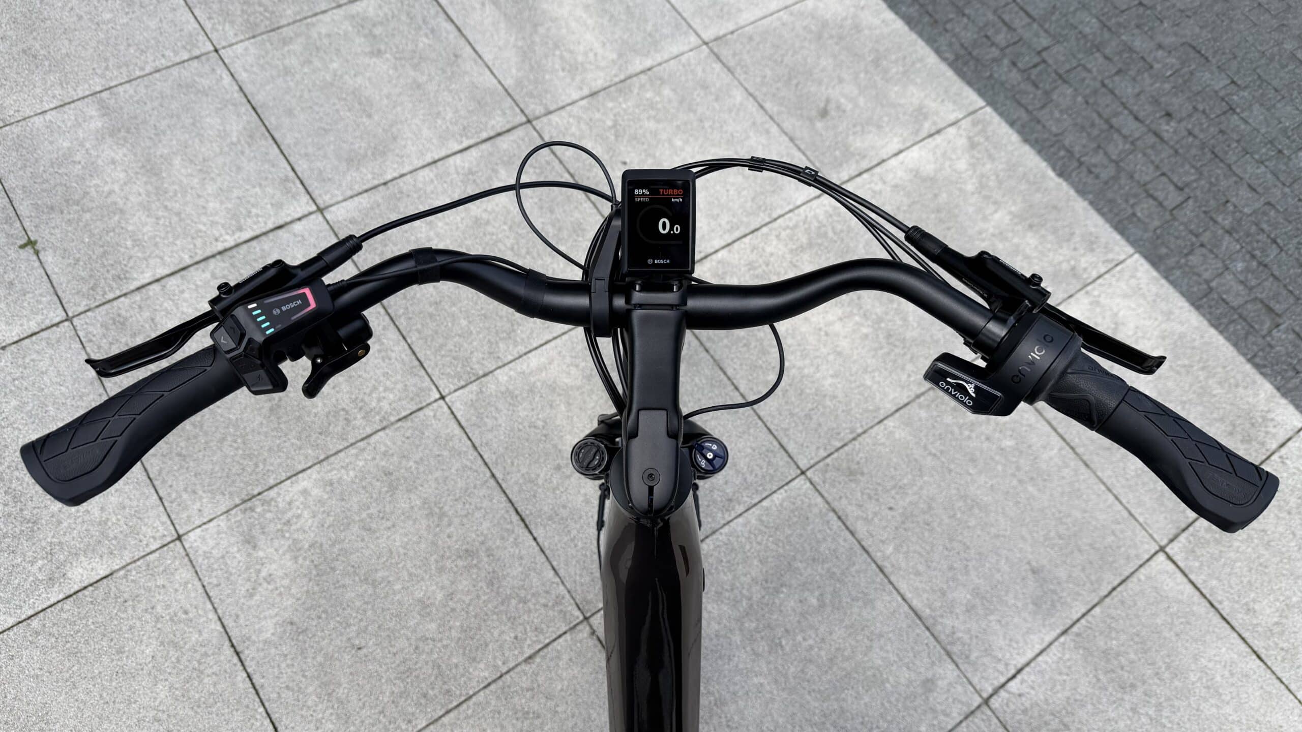 Cockpit mit Bosch Kiox 300