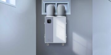 Wärmepumpe im Gasheizungsformat: Midea H-Pack kostet 6.000 Euro & braucht nur zwei Löcher Wärmepumpe ohne Außengerät: Midea H-Pack an der Innenwand mit zwei Luftkanälen nach draußen