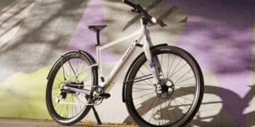 Schlank, leicht und Bosch-Nabenmotor: Scott bringt neue Sweep E-Bikes ab 2.499 Euro in den Handel Scott Sweep kommt in den Handel: City-E-Bike mit Nabenmotor und herausnehmbarem Akku
